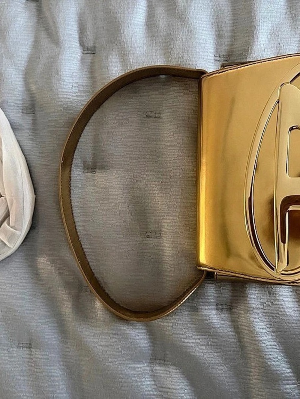 Diesel 1DR Shoulder Bag Mirror Leather Gold